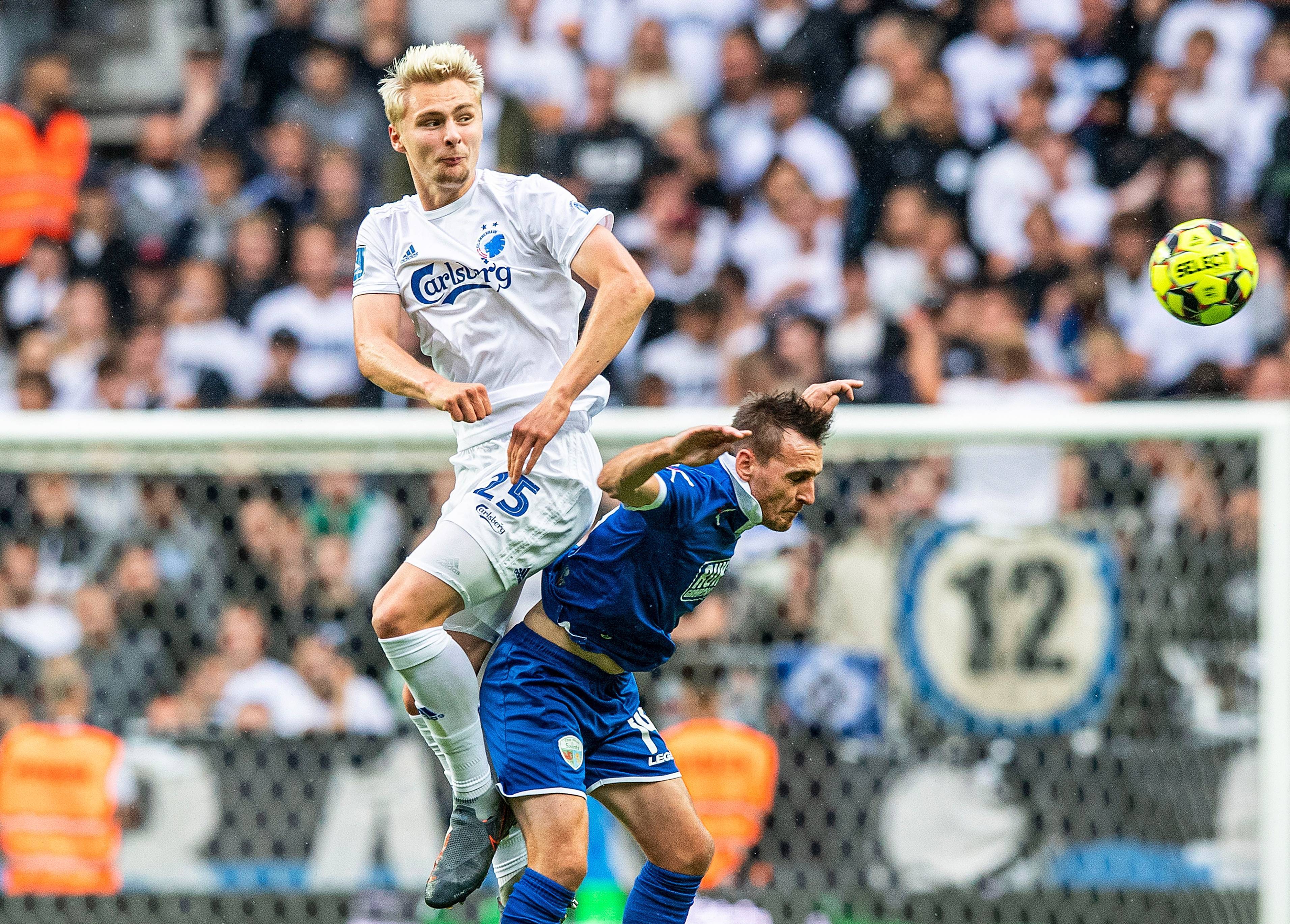 开云体育下载-赛地聚焦：欧冠赛前热度飙升，深圳男篮战术微调，更衣室稳定，身体对抗强度拉满的简单介绍