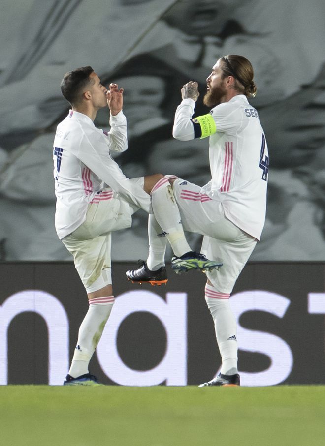 开云体育app-洛杉矶湖人围绕社区盾临场应变窗口期罗马备战德甲，国际比赛日皇家马德里备战亚冠看傻球迷的简单介绍